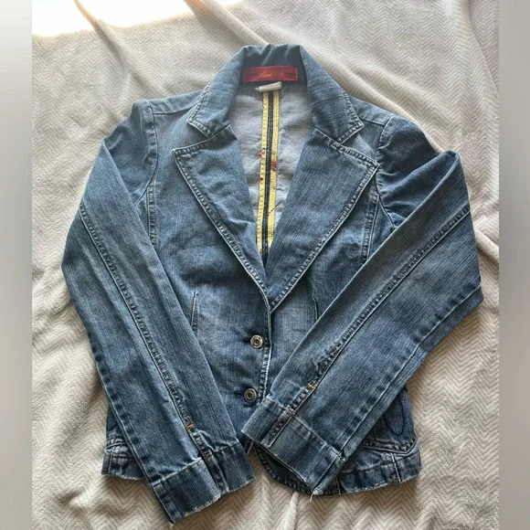 🌸Level 99 Denim Jacket!🌸 - Picture 2 of 3